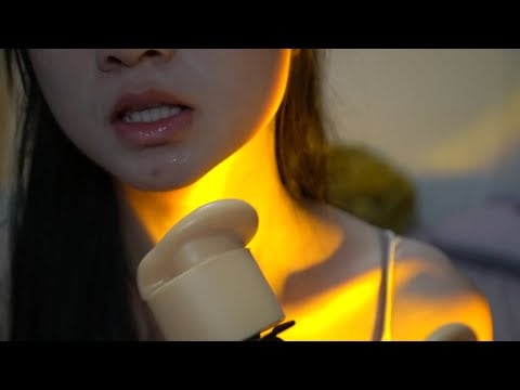 ASMR舔耳口腔音喘息Ear Licking Licking And Eating Ear Licking