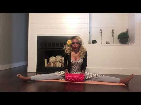 Flexibility Friday: How to Use a Foam Roller to Practice the Splits.