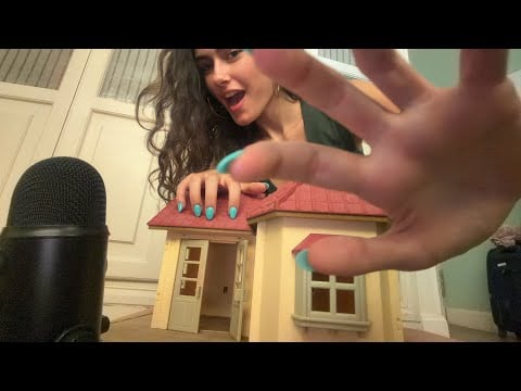 asmr con una casita de muñecas