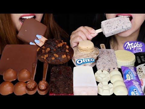 ASMR MILK VS WHITE CHOCOLATE (MILKA OREO, EDIBLE SPOONS, KLONDIKE BAR, MARSHMALLOWS, CHOCO MUFFIN 먹방