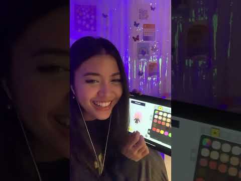 My first livestream here (just because i got temporarily banned from tiktok 🥹