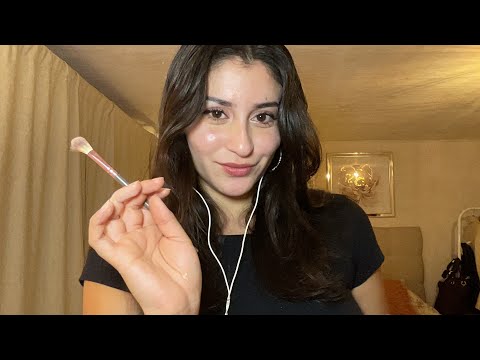 ASMR | Te MAQUILLO para una cita (con chisme al final) | Mini serie PARTE 1 