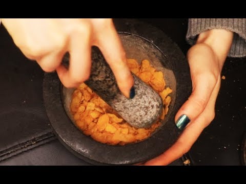 MORTAR & PESTLE Grinding Nuts, clay, Cornflakes... - ASMR - NO TALKING