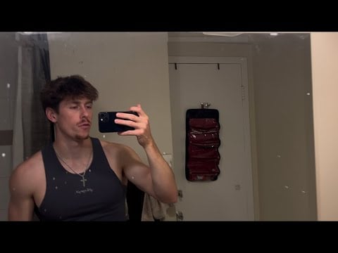 Bodybuilder Does Lofi Camera Tapping