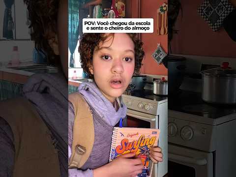 POV: você chegou da escola e sua mãe está fazendo o almoço #asmr #nostalgia #shorts #humor #pov