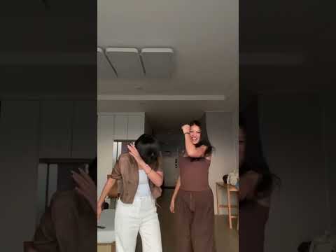 Look who’s fighting from a dancing trend 🤣 New videos on our patreon this week!