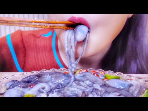 ASMR EATING RAW OCTOPUS X SPICY SAUCE , EATING SOUNDS | LINH-ASMR