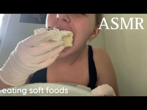 ASMR eating soft foods (cake and a banana)