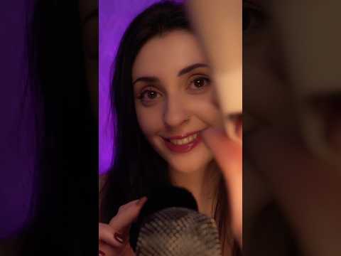 Caricias suaves❤️ #asmr #asmrsounds #brush #love #whisper #shorts #asmrvideo #care #relax #calm