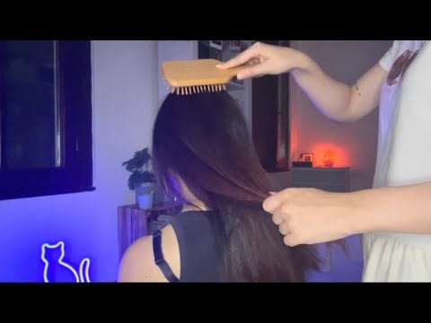 ASMR HAIR BRUSHING (whispering)