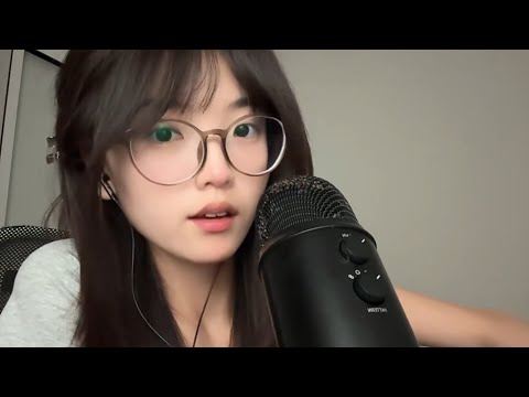 ASMR | 8D Blowing Mouth Sounds 😘