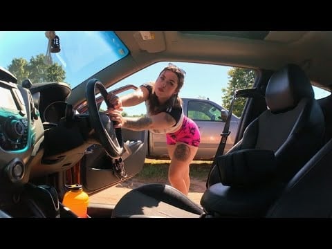 asmr- more car + outfit scratching & tapping 💖 