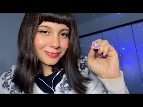 ASMR Check-up Noturno 🩺✨ Toques Suaves, Luz Relaxante & Sussurros para Dormir