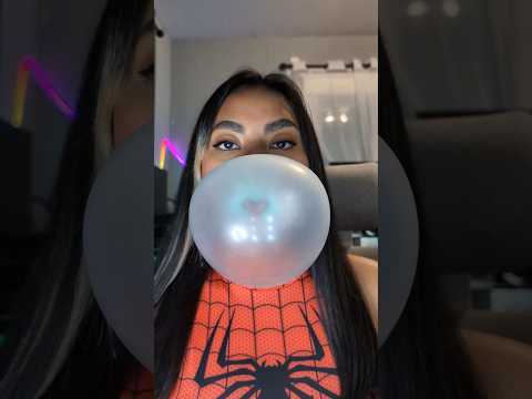 #shortsfeed #shorts #asmr #bubblegum #youtube #youtubeshorts #food #candy #shortsviral