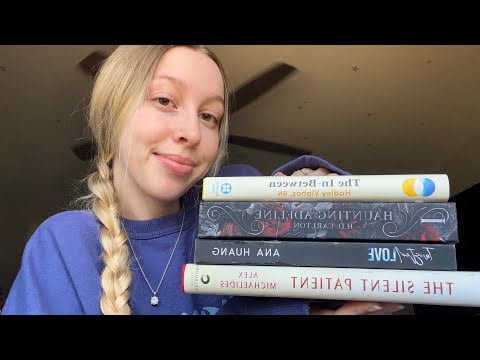 ASMR book tapping & scratching 📚