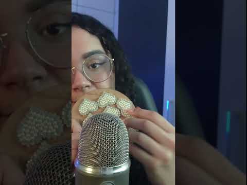 ASMR TAPPING OU SCRATCHING?