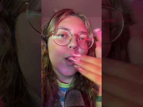 #spitpainting #fastandagressiveasmr #fastasmr #asmrtriggers #wetmouthsounds #asmrcommunity #tingles