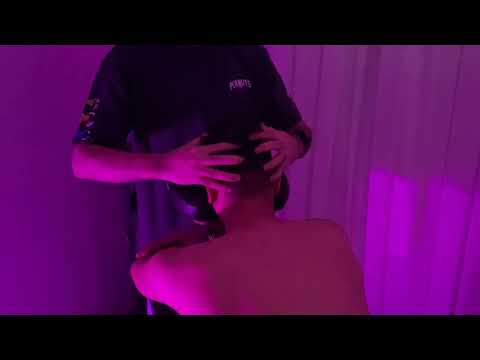 ASMR Physiotherapy Technician - Neck,shoulder,hair massage
