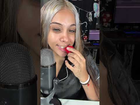 ASMR TE DUERMO SOLO CON UNA FRUTILLA EN UN MINUTO
