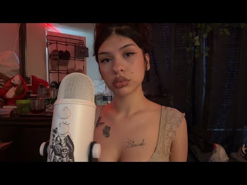 ASMR in Spanish (cupped mouth sounds, whispers) 