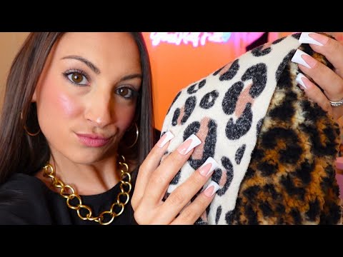 ASMR Girl From Long Island Does Your Color Analysis 💋
