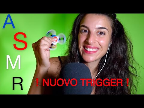 ASMR | NUOVI TRIGGERS PER TE ❤️  + CHIACCHIERE in WHISPERING rilassante 💤