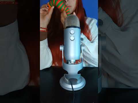 ASMR relájate con esta ORUGUITA #asmr #shorts
