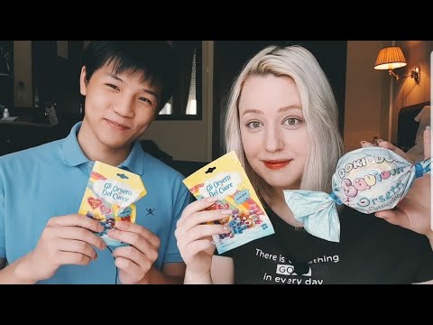 ASMR Sbustiamo delle Kawaii Blind Bag!