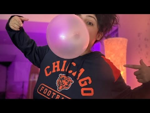BUBBLE GUM ASMR | blowing huge bubble popping sounds CHICAGO BEARS celebration #chicagobears #asmr 