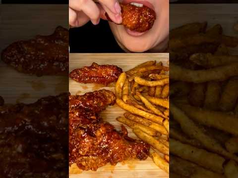 Popeyes New Wings #shorts #asmr #asmreating #popeyes