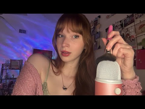 ASMR | Mic Brushing w/ Mouth Sounds & Clicky Whispers