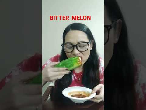 BITTER MELON #mukbang #rawvegetables #challenge #challenger #viralshorts #america