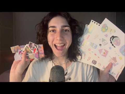 ASMR ITA | Se come me hai paura di sprecare gli sticker devi vedere questo video (whispering)