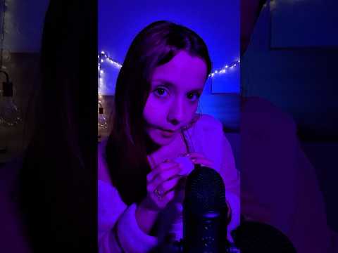 ASMR- TE PREPARANDO PARA DORMIR 😴