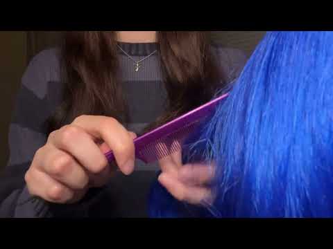 ASMR| Amiga Celosa Cepilla tu Cabello