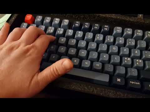 ASMR på Svenska - tappar och pratar om mitt nya tangentbord.