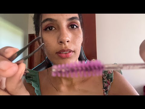 ASMR CASEIRO TIRANDO SOBRANCELHA