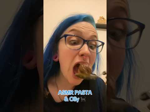 the sausage must be munched like this #shorts #asmr #eatingsounds #asmreating
