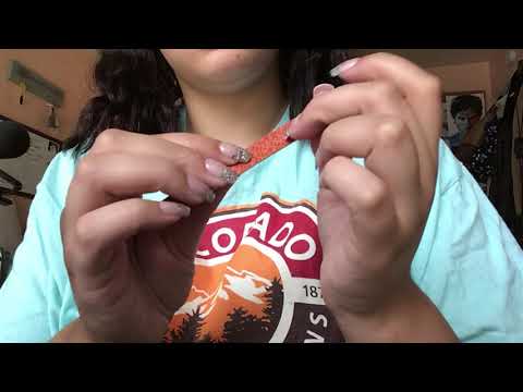 ASMR ~ Nail Filing and Tapping