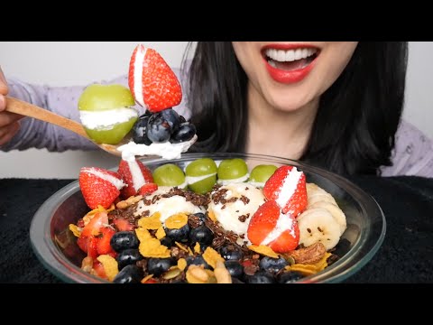 GREEK YOGURT BOWL WITH FRESH FRUITS AND CRUNCHY GRANOLA (ASMR EATING SOUNDS) NO TALKING | SAS-ASMR