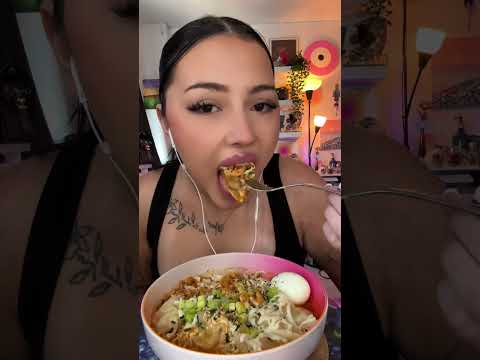SPICY BULDAK MUKBANG #asmr #mukbang #buldak