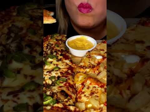 Pizza Hut huge feast ASMR #shorts #asmr #youtube #pizza