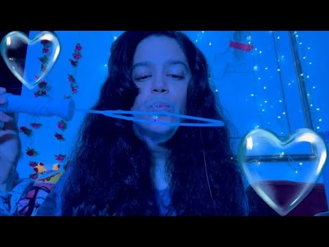 asmr • triggers español azules, agua, burbujas, y cosquillas auditivas 🫧💙
