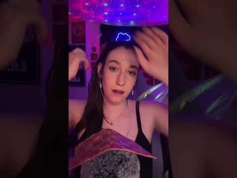 its so weird that that’s me  #asmr #relax #tingles