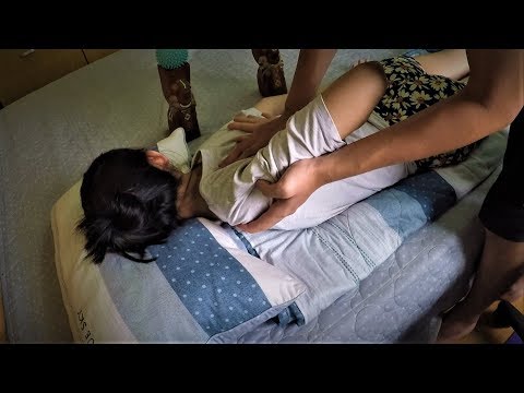 Deep Back Massage with Massage Balls | Tapotement | ASMR Vietnam