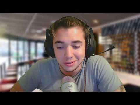 ASMR français live Macdo bruit de bouche !