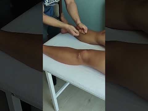 ENERGY MASSAGE THAT RELIEVES SPASMS IN THE LEGS  #asmr #massage #relaxing #shorts #short