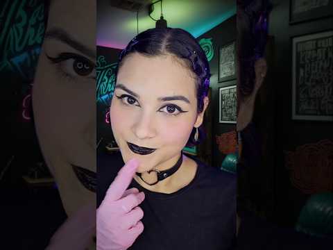 POV: SEU PRIMEIRA PIERCING 👅 #asmr #asmrsounds #pov