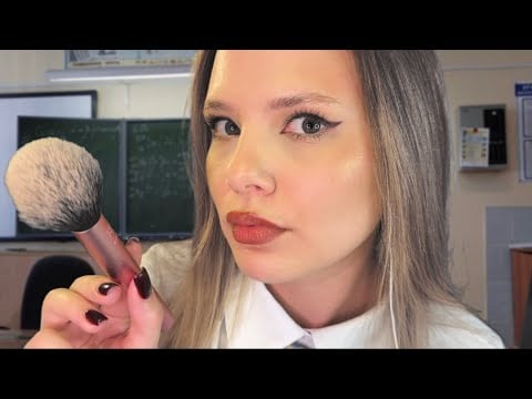 АСМР популярная девочка учит тебя краситься 💅