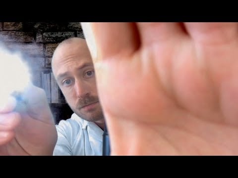 ASMR chuchoté - Examen des nerfs crâniens roleplay